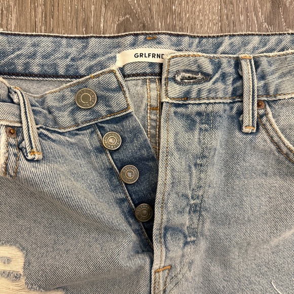 GRLFRND Helena High-Rise Straight Leg Cut Off Short in Acetone - Picture 4 of 6